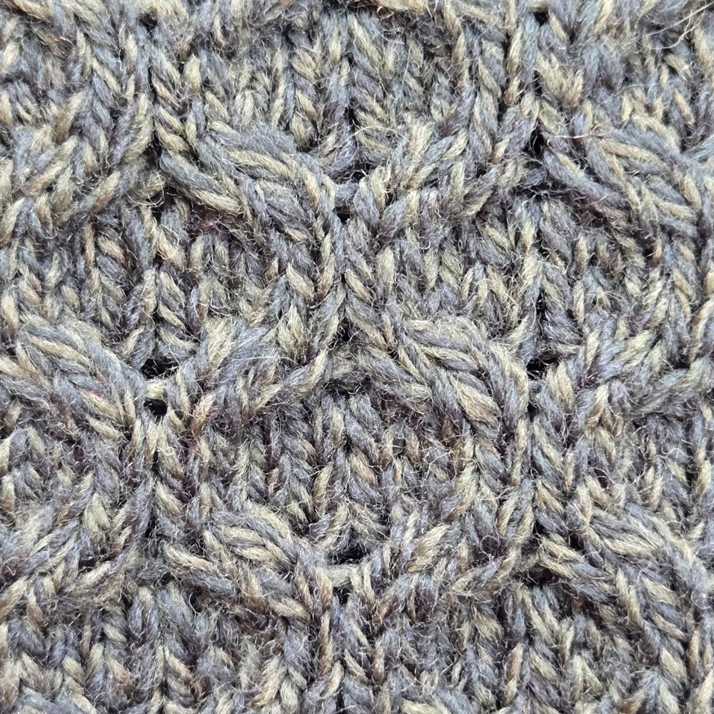 Aran Crafts 100% Merino Wool Green Mottled Heather Scarf Cable - Picture 3 of 8